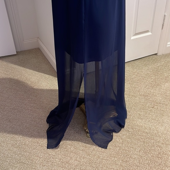 Navy size 12 chiffon beautiful light halter dress - Picture 8 of 11